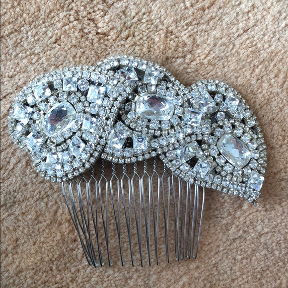 Jenny Packham Jewelry - Jenny Packham Hair comb